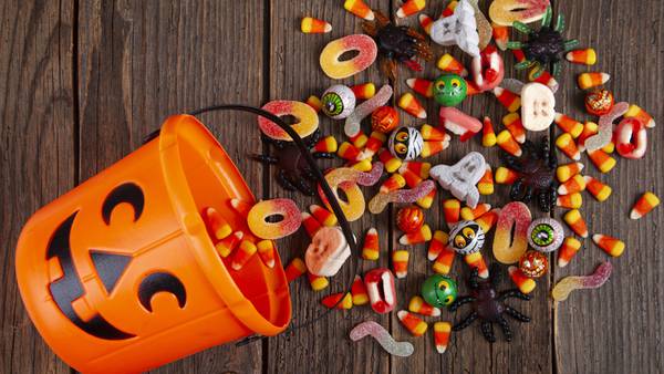 Halloween Candy In Stores... ALREADY?!